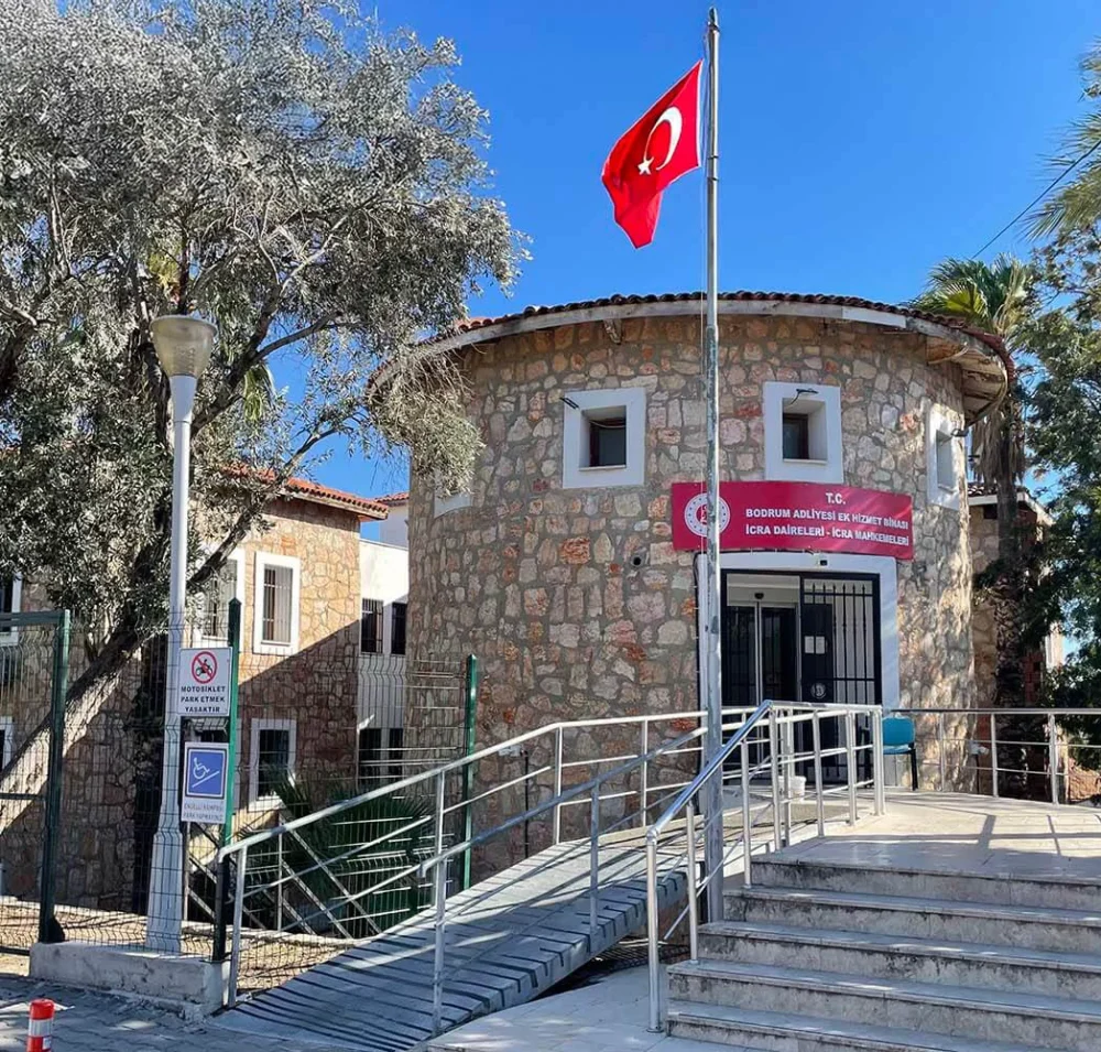 bitez-belediye-binasi-1