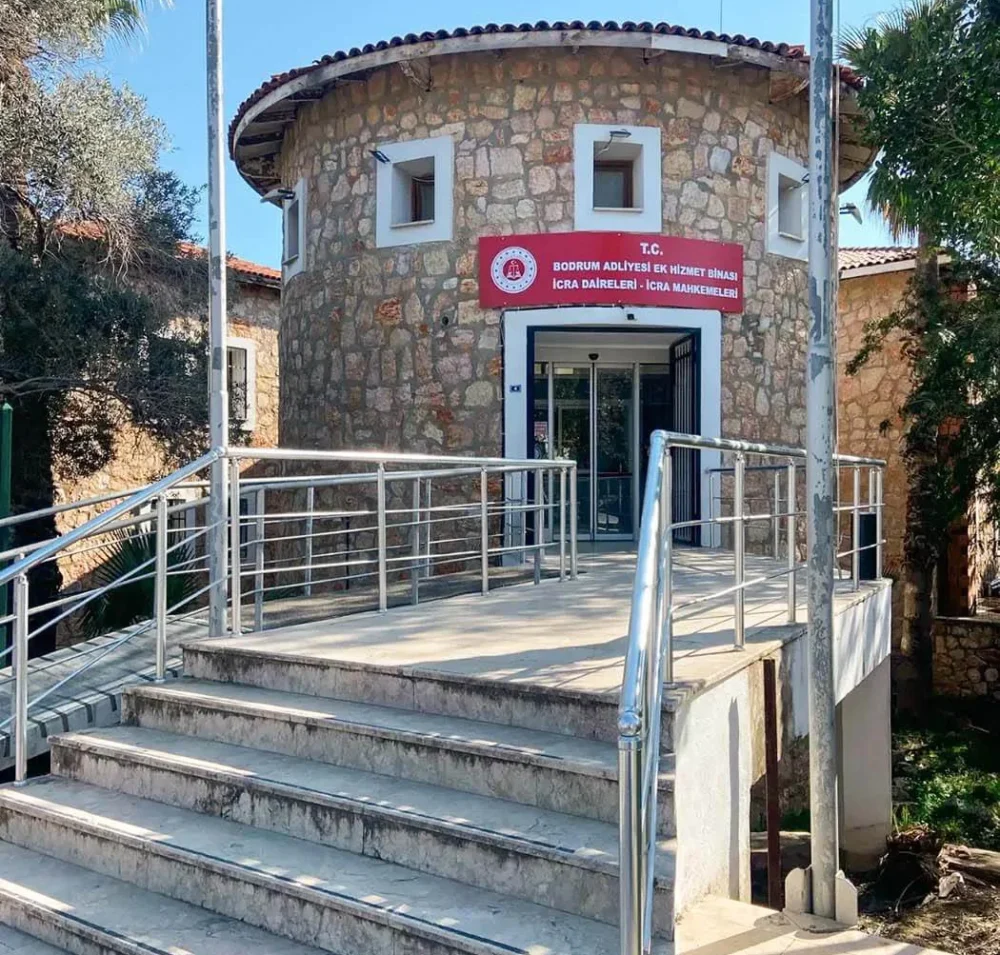 bitez-belediye-binasi-4